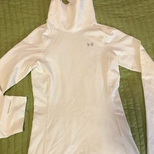 NWT Womens Under Armour cold gear long sleeve top